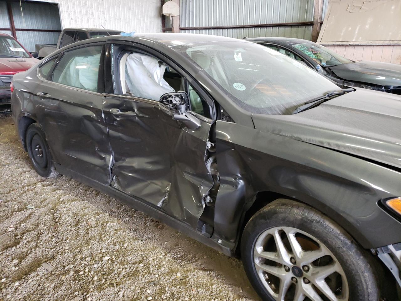 Photo 9 from auction – 2014 FORD FUSION SE with VIN 3FA6P0H71ER213057