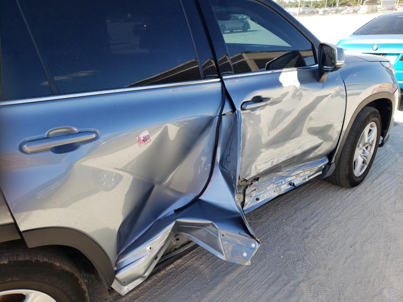 Photo 9 from auction – 2021 TOYOTA HIGHLANDER with VIN 5TDZZRAH7MS068420