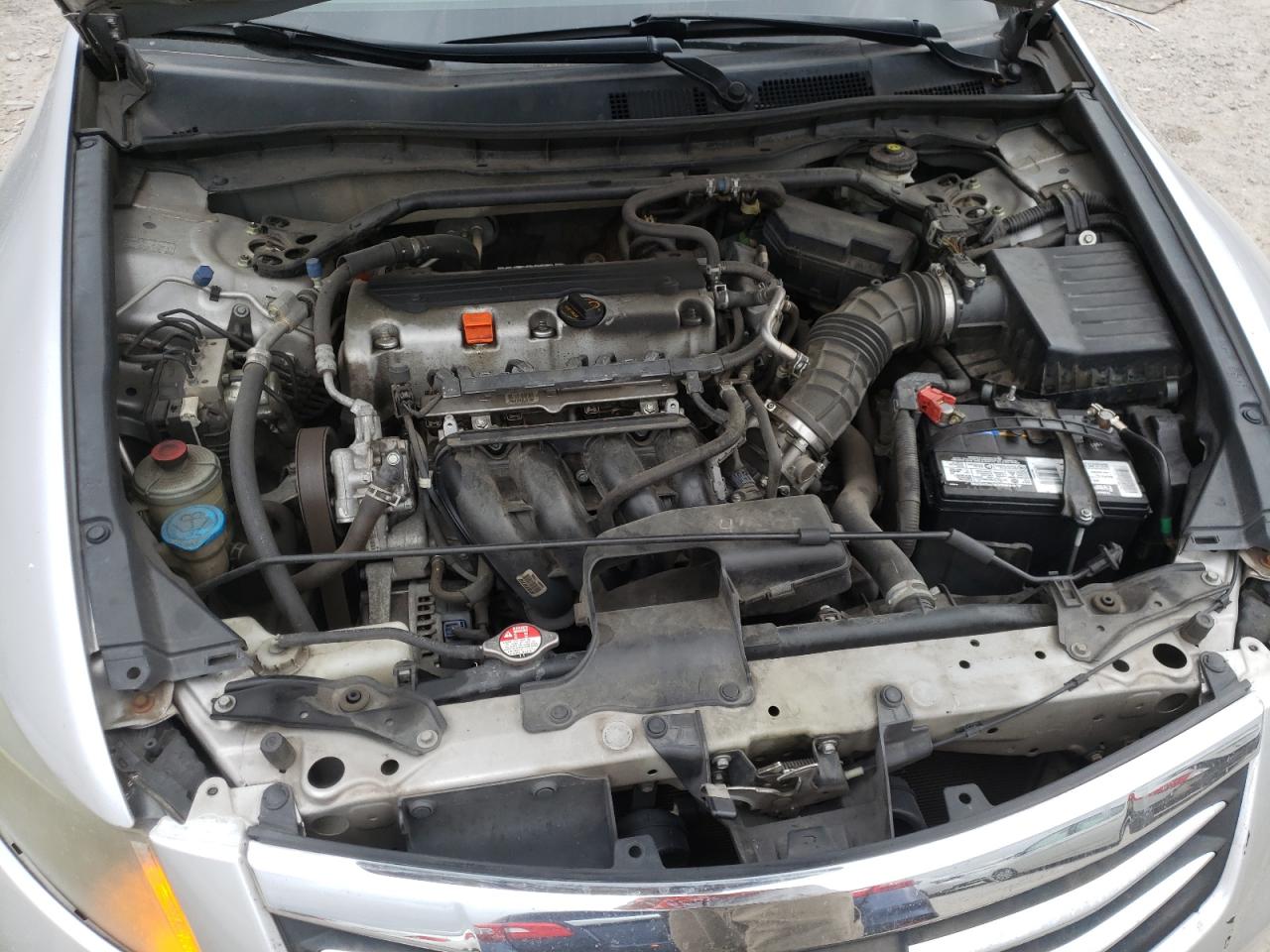 Photo 7 from auction – 2011 HONDA ACCORD EXL with VIN 1HGCP2F89BA103076