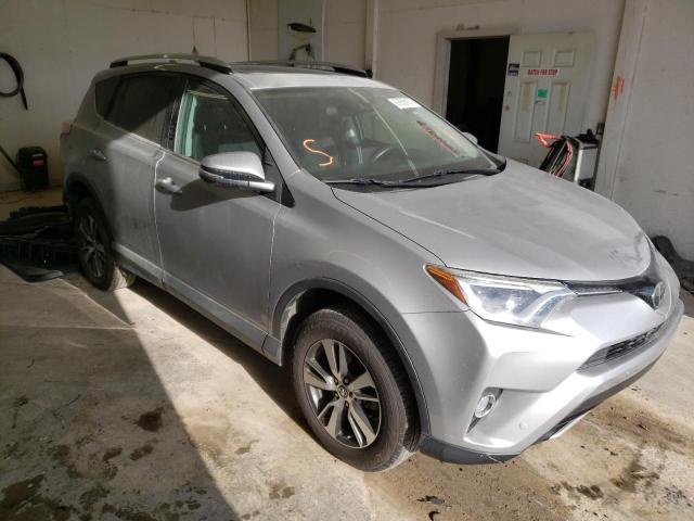 TOYOTA RAV4 XLE 2016 with VIN 2T3RFREV5GW498295 - Photo from auction