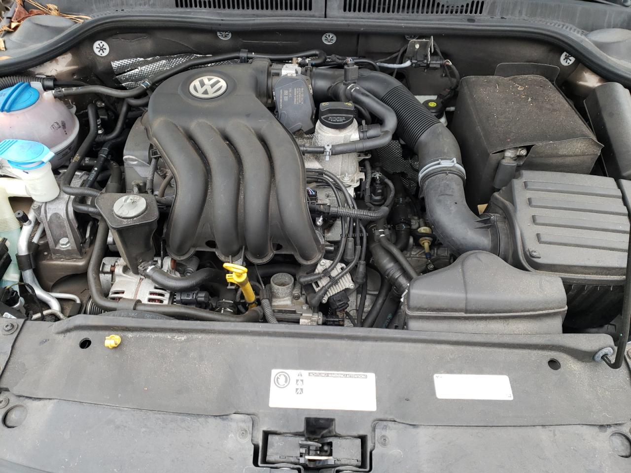Photo 7 from auction – 2015 VOLKSWAGEN JETTA BASE with VIN 3VW2K7AJ9FM420605