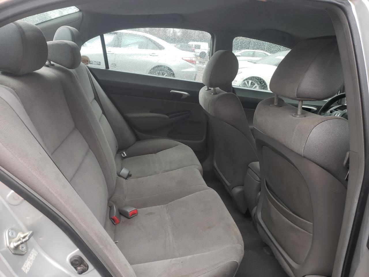 Photo 6 from auction – 2006 HONDA CIVIC LX with VIN 2HGFA15536H511774