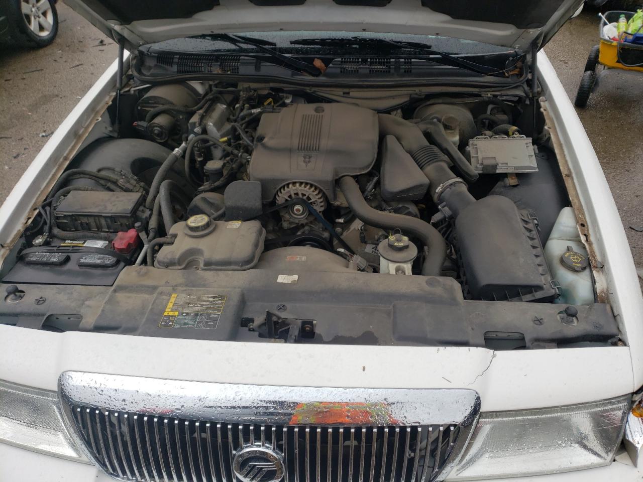 Photo 7 from auction – 2005 MERCURY GRAND MARQ with VIN 2MEFM74W45X631962