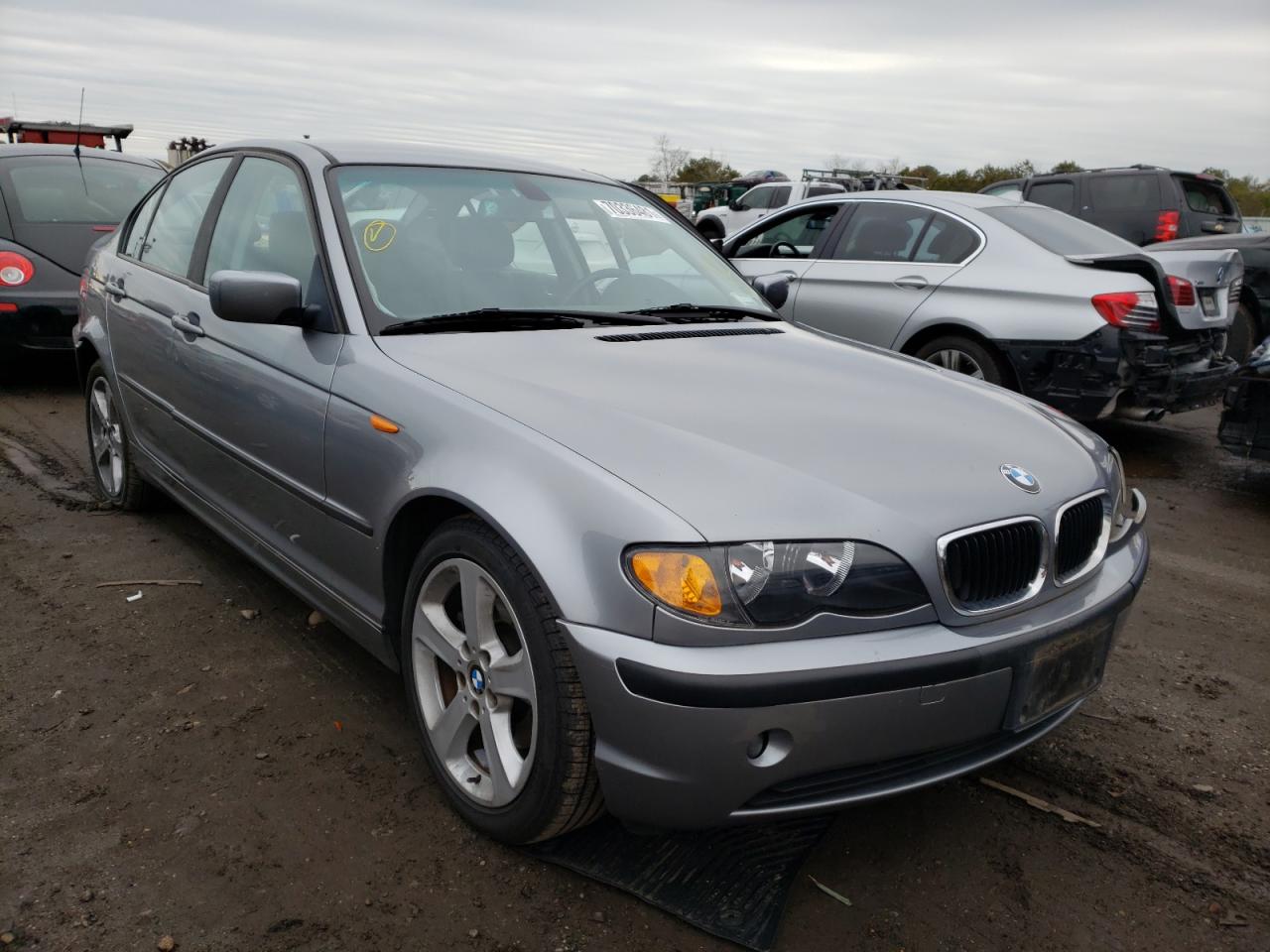 BMW 325 XI 2004 with VIN WBAEU334X4PR07147 - Photo from auction