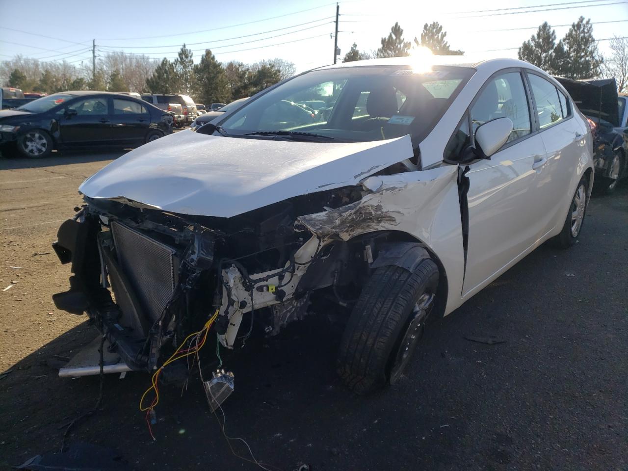 Photo 2 from auction – 2016 KIA FORTE LX with VIN KNAFK4A64G5574576