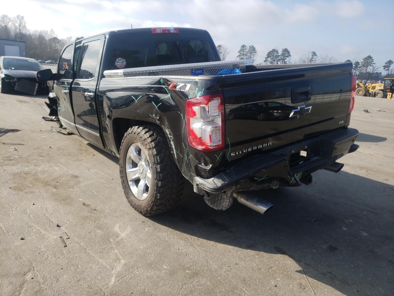 Photo 3 from auction – 2018 CHEVROLET SILVERADO with VIN 3GCUKSEC5JG496839