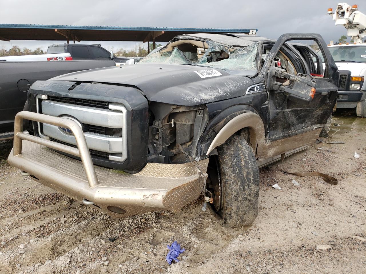 Photo 2 from auction – 2011 FORD F250 SUPER with VIN 1FT7W2BT4BEA12187
