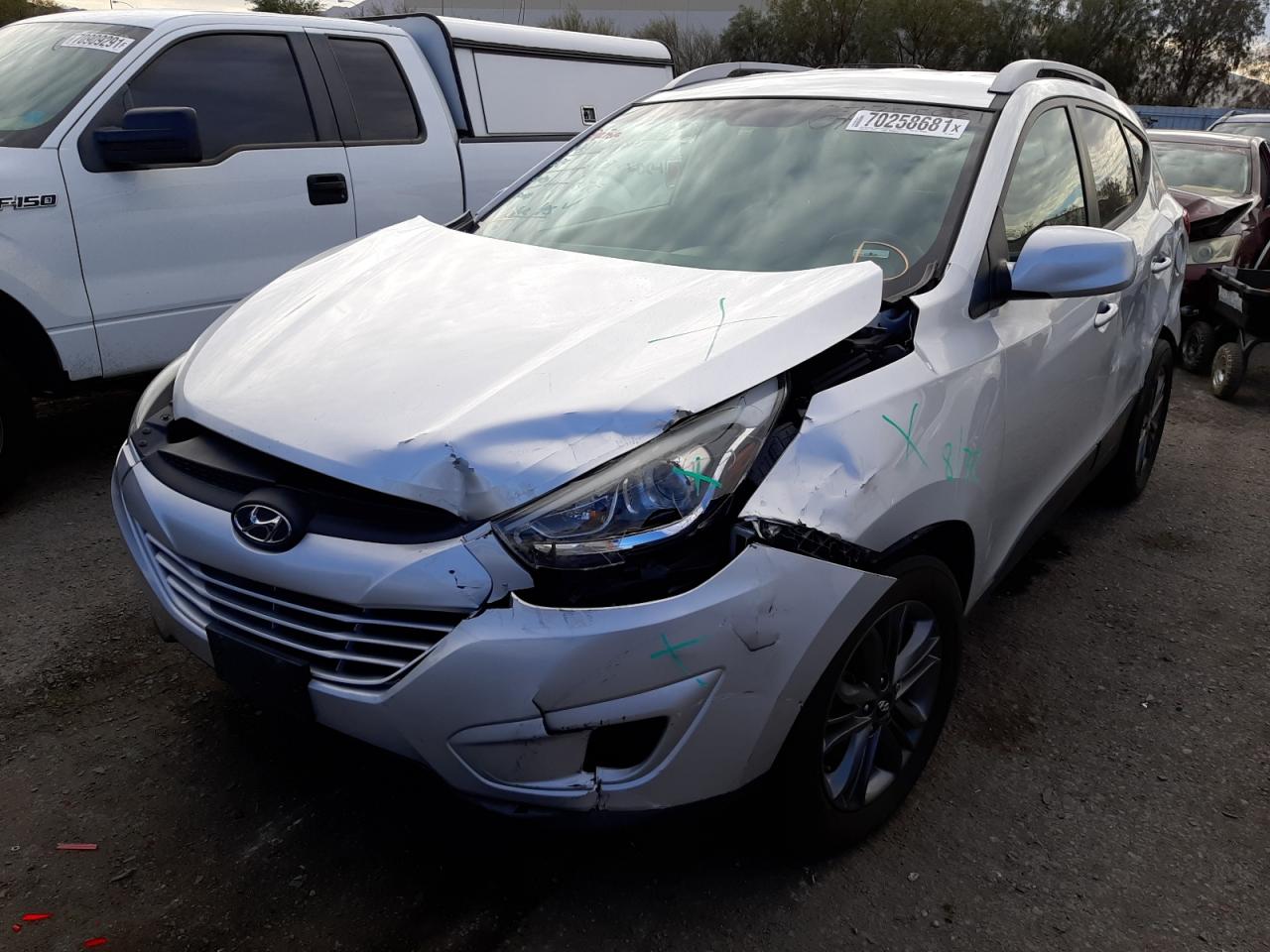 Photo 2 from auction – 2014 HYUNDAI TUCSON GLS with VIN KM8JUCAG3EU889944