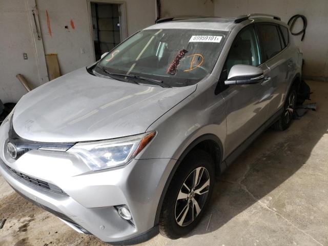 Photo 2 from auction – 2016 TOYOTA RAV4 XLE with VIN 2T3RFREV5GW498295