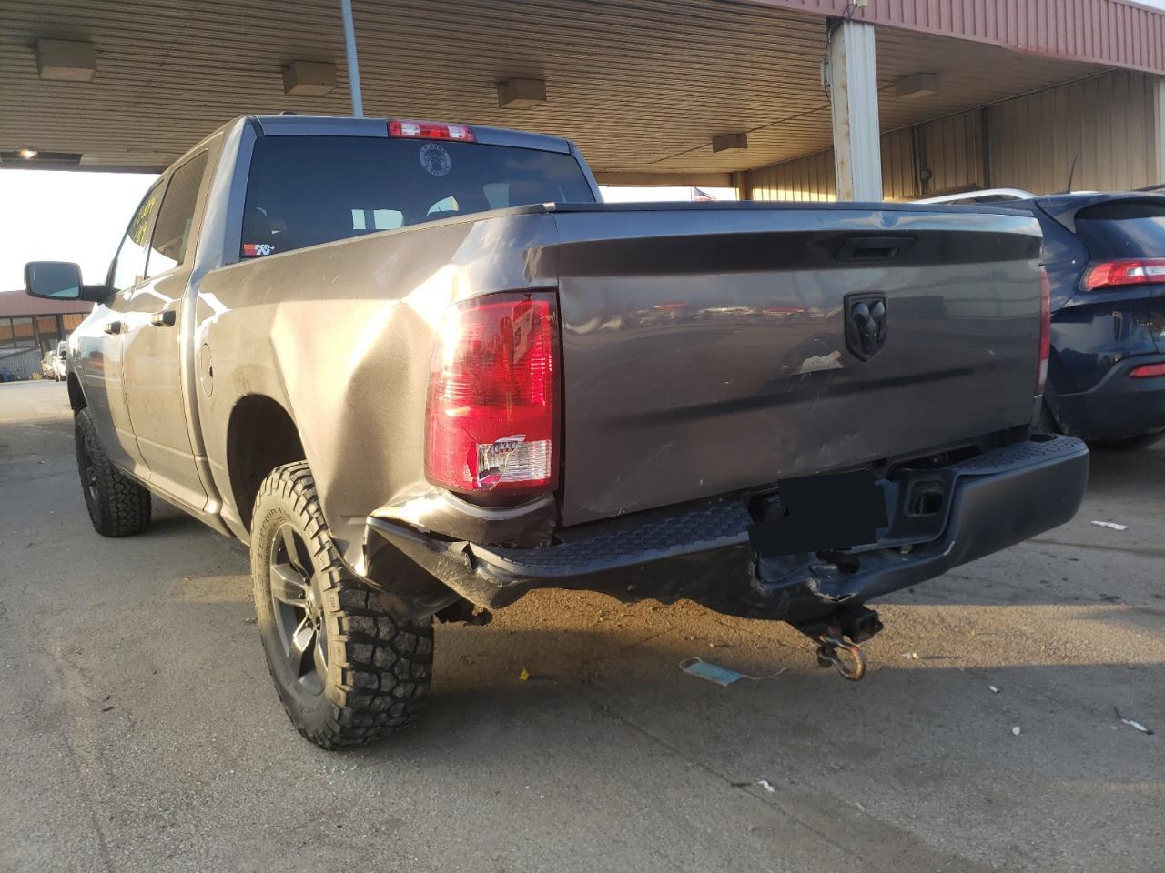 Photo 9 from auction – 2016 RAM 1500 ST with VIN 1C6RR7KG5GS349029