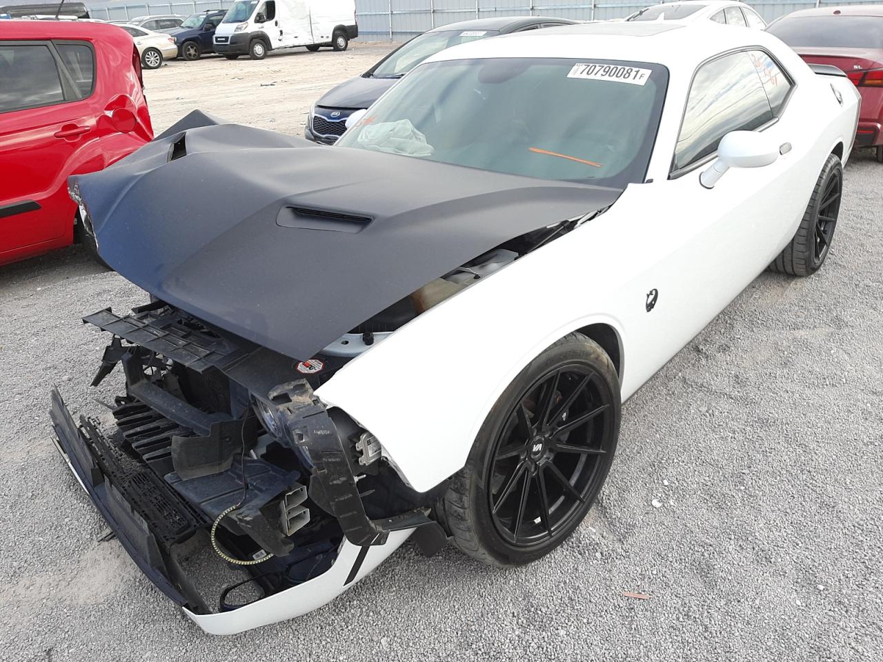 Photo 2 from auction – 2018 DODGE CHALLENGER with VIN 2C3CDZFJ6JH208875