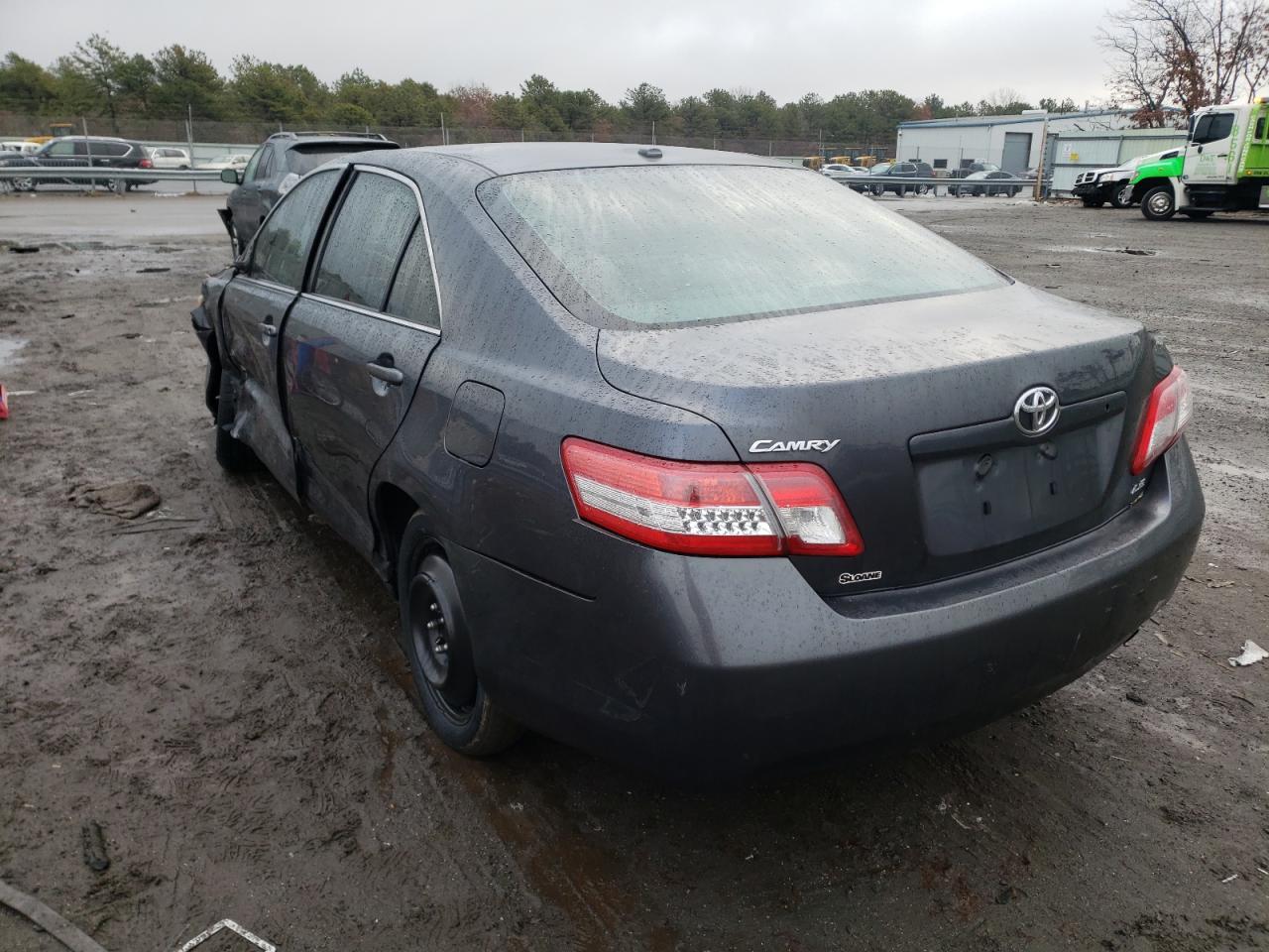 Photo 3 from auction – 2010 TOYOTA CAMRY BASE with VIN 4T1BF3EK9AU063249