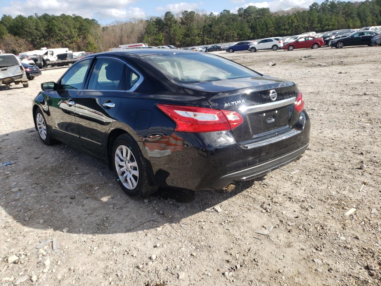 Photo 3 from auction – 2017 NISSAN ALTIMA 2.5 with VIN 1N4AL3AP8HC199596