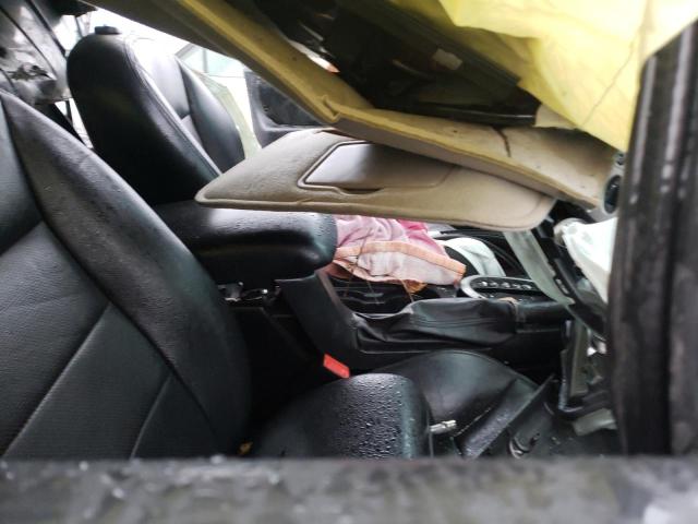 Photo 5 from auction – 2005 FORD ESCAPE LTD with VIN 1FMCU941X5KC45467