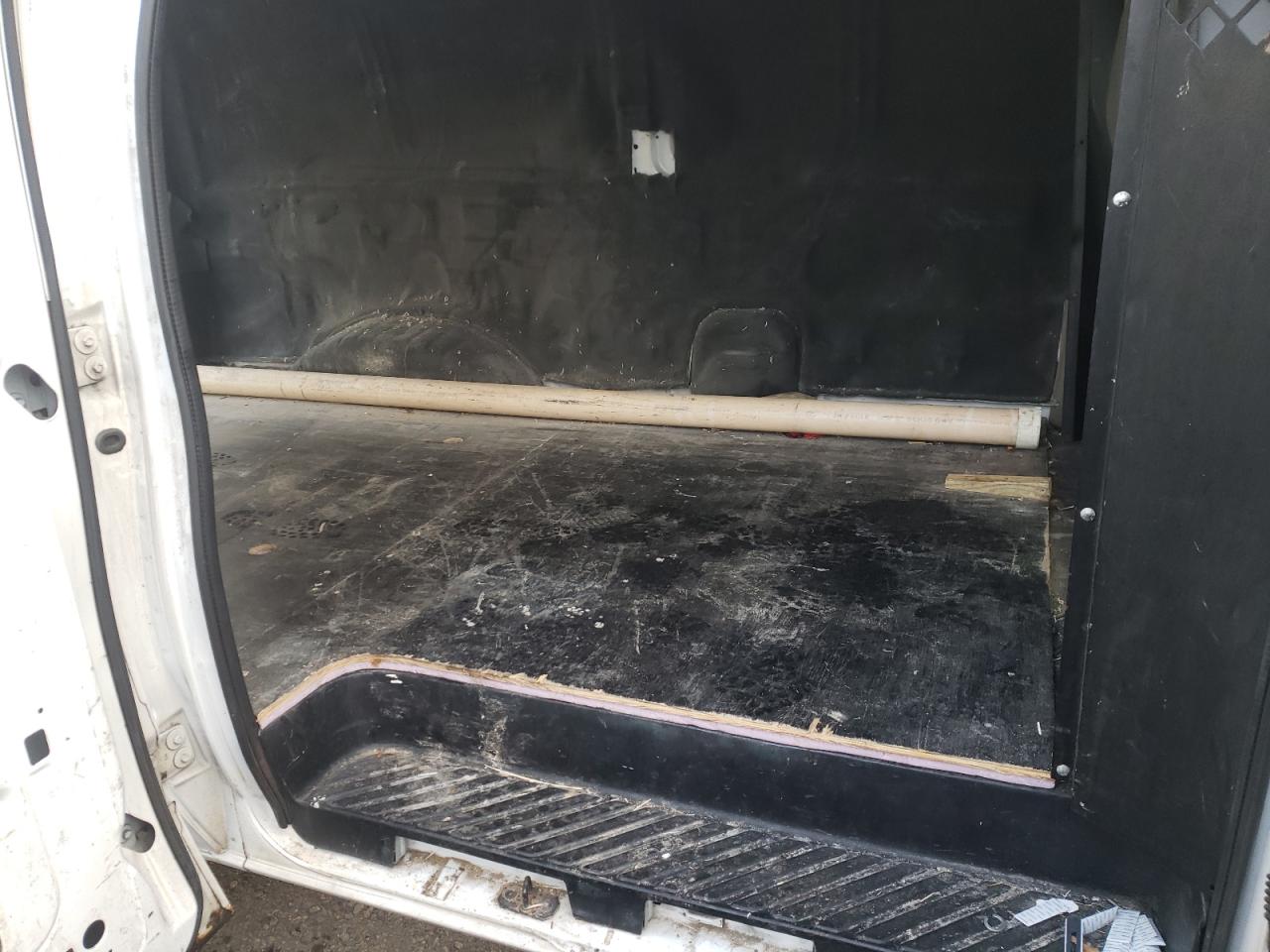 Photo 6 from auction – 2006 FORD ECONOLINE with VIN 1FTSE34L06HA28259