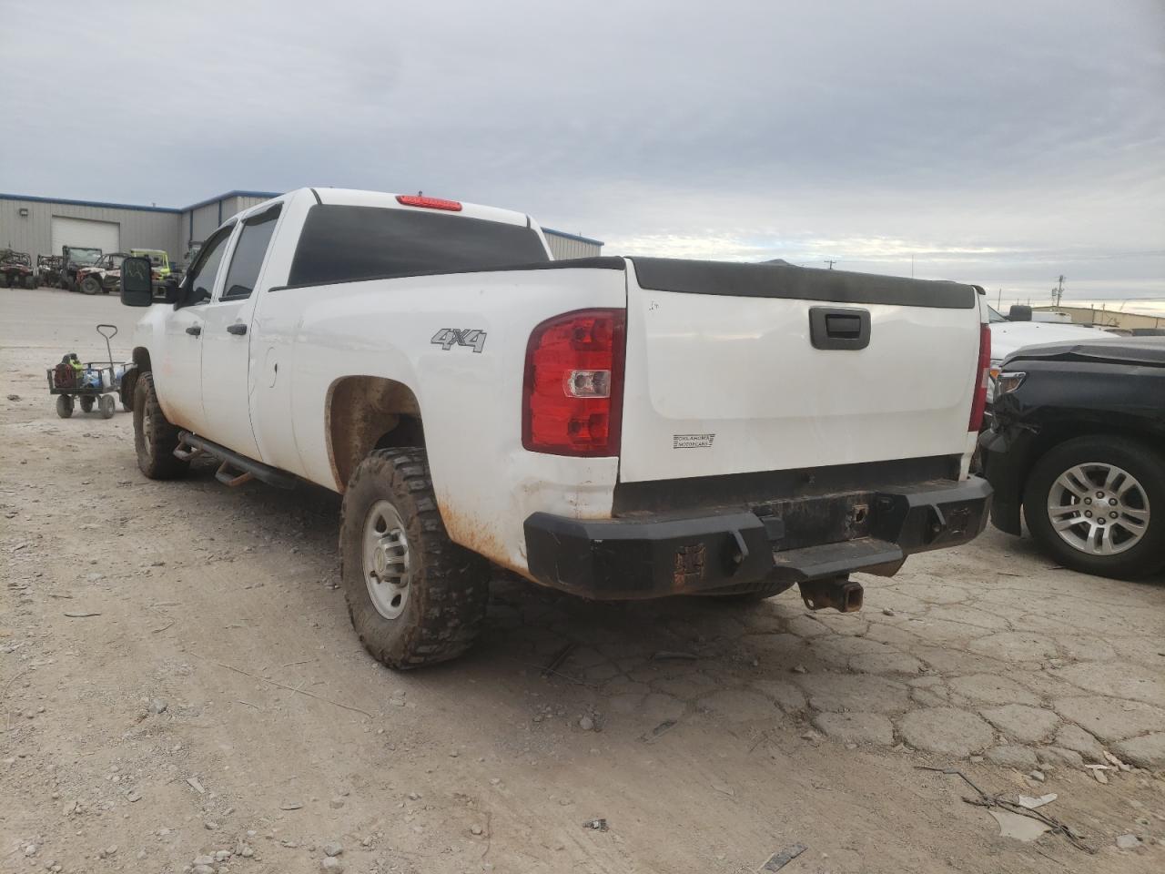 Photo 3 from auction – 2008 CHEVROLET SILVERADO with VIN 1GCHK23688F160872