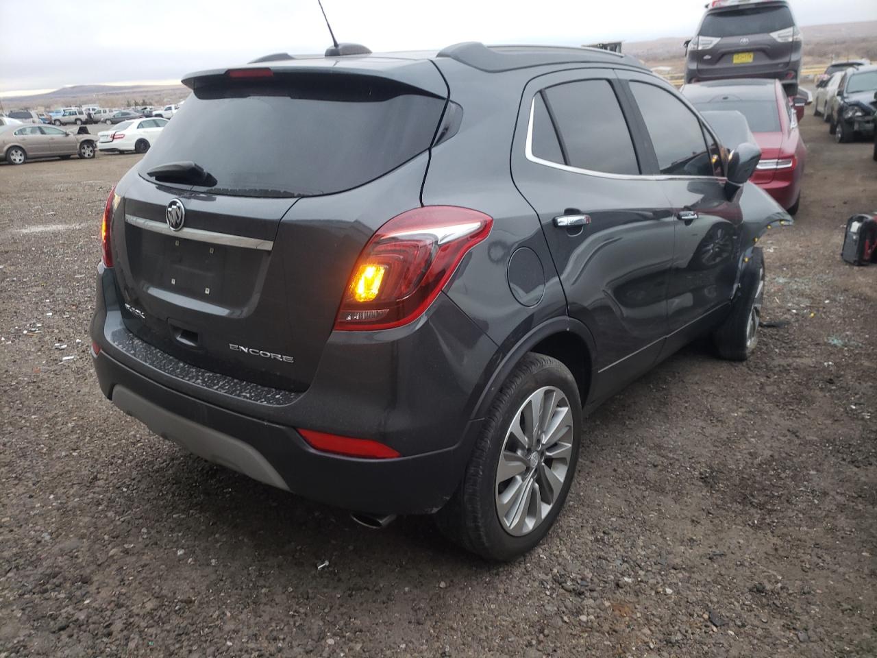 Photo 4 from auction – 2017 BUICK ENCORE PRE with VIN KL4CJASB4HB201540
