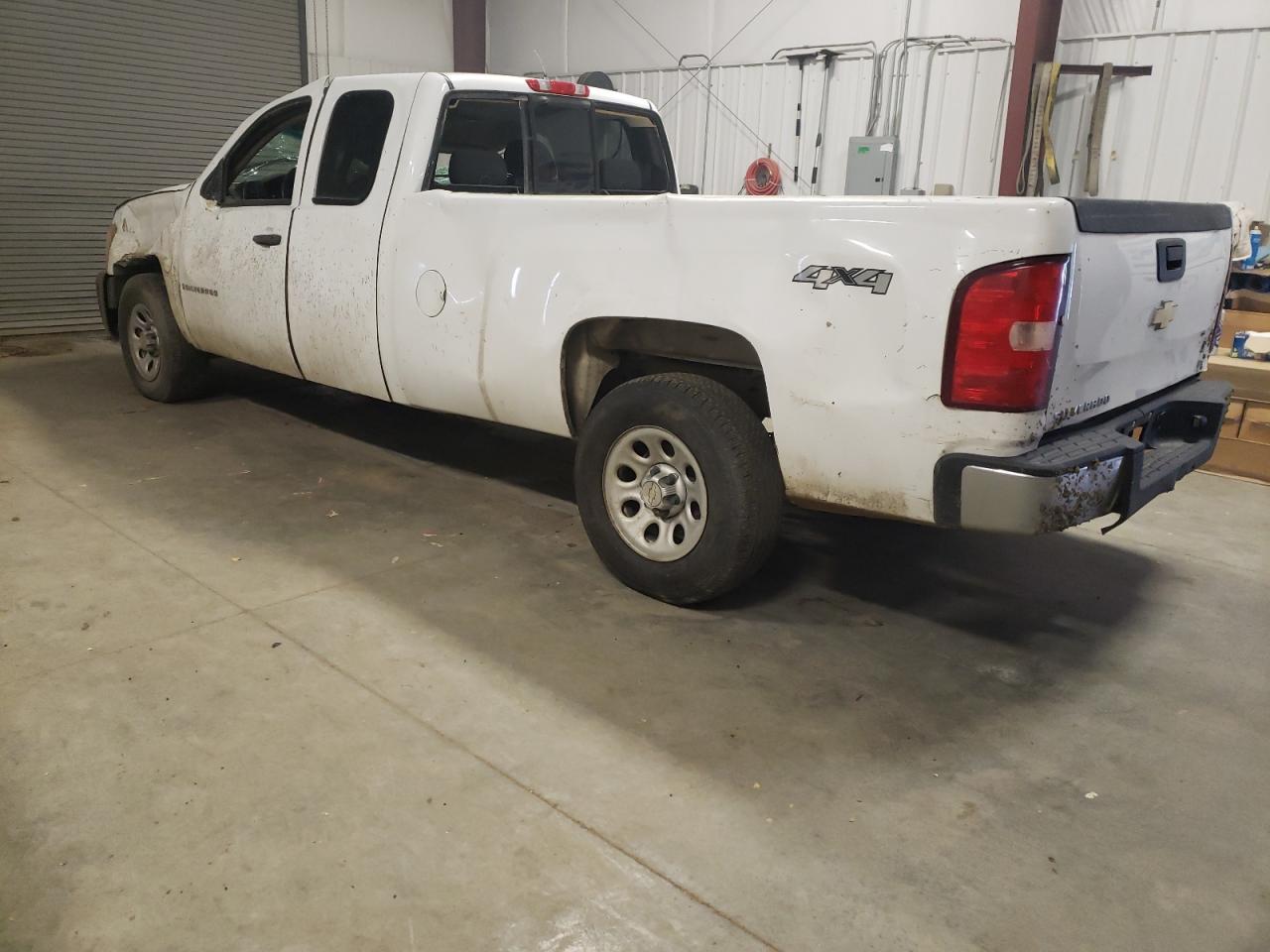 Photo 3 from auction – 2008 CHEVROLET SILVERADO with VIN 1GCEK19J18E136735