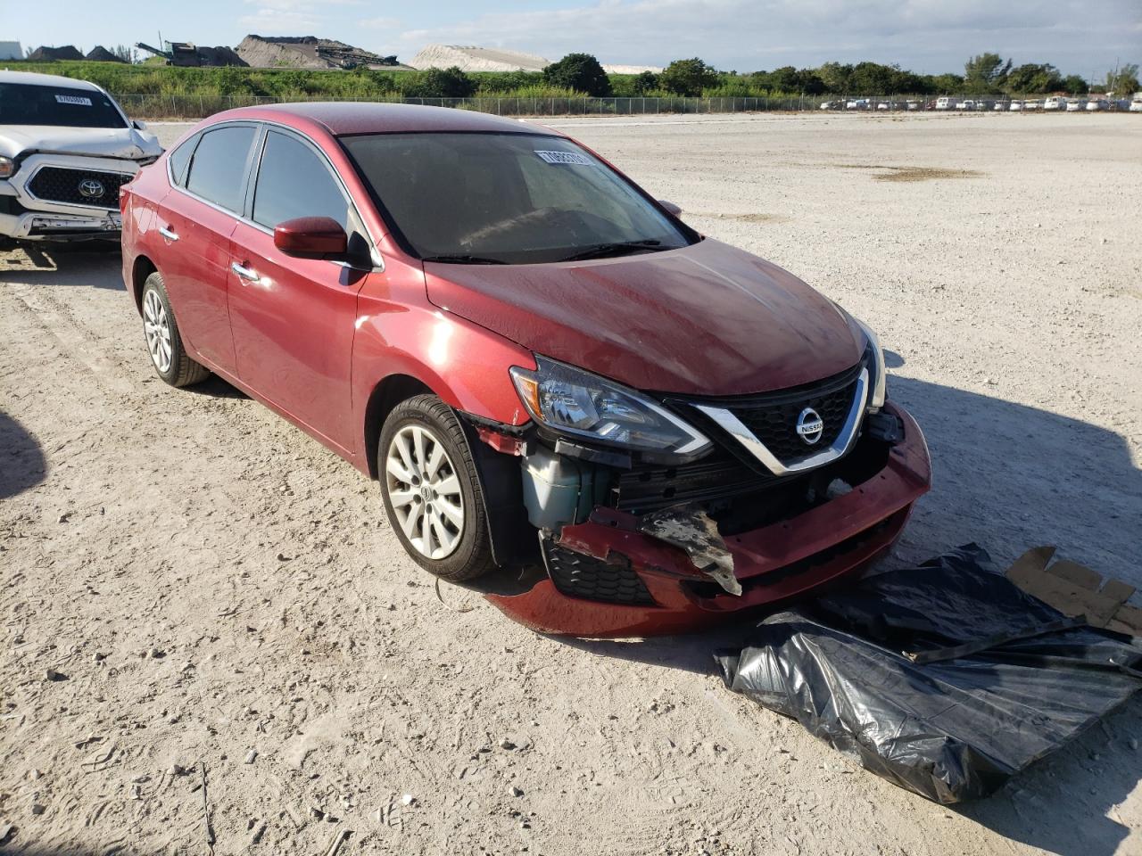 NISSAN SENTRA S 2017 with VIN 3N1AB7AP4HL656576 - Photo from auction