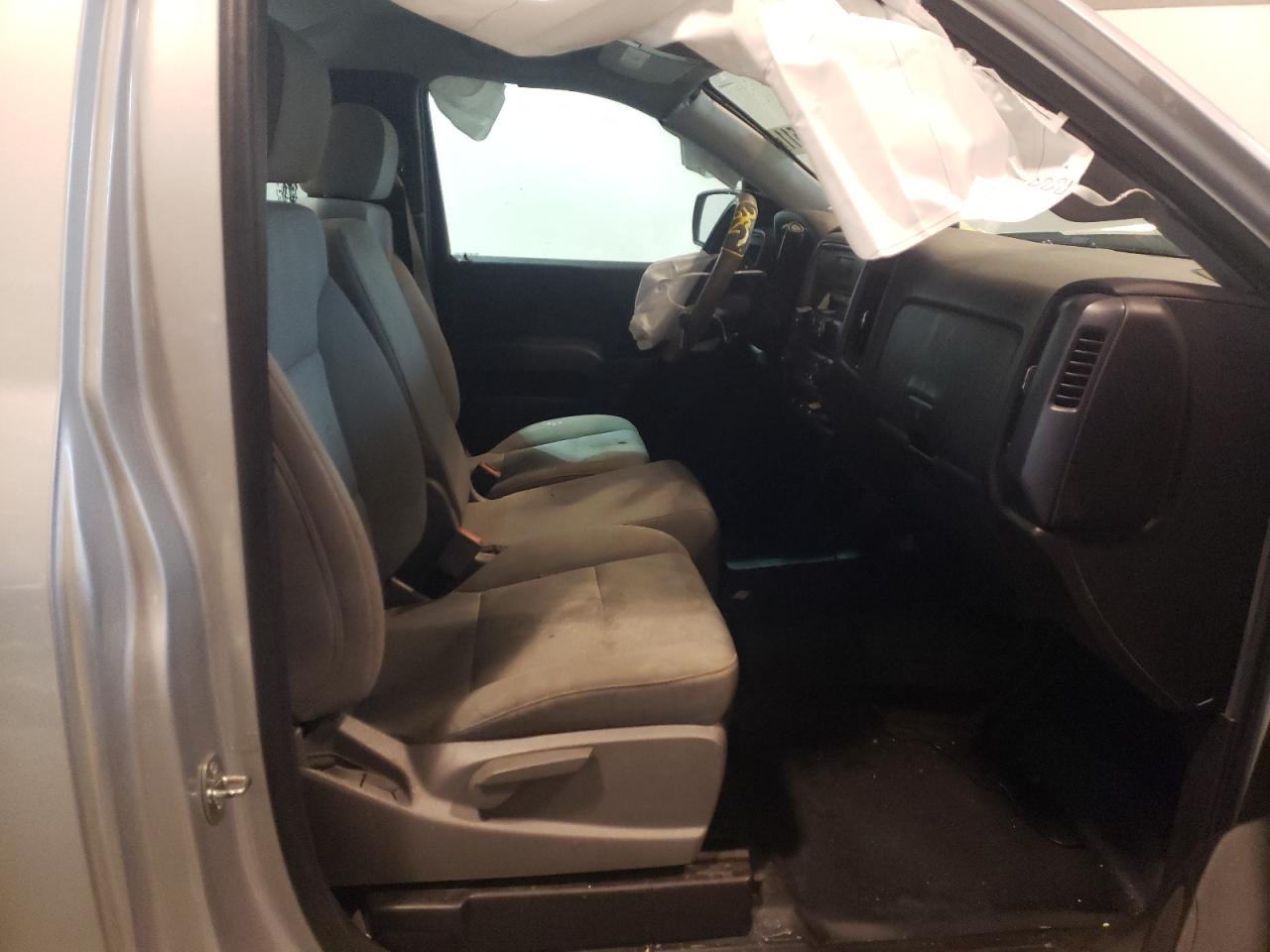Photo 5 from auction – 2016 CHEVROLET SILVERADO with VIN 1GCNCNEH9GZ413405