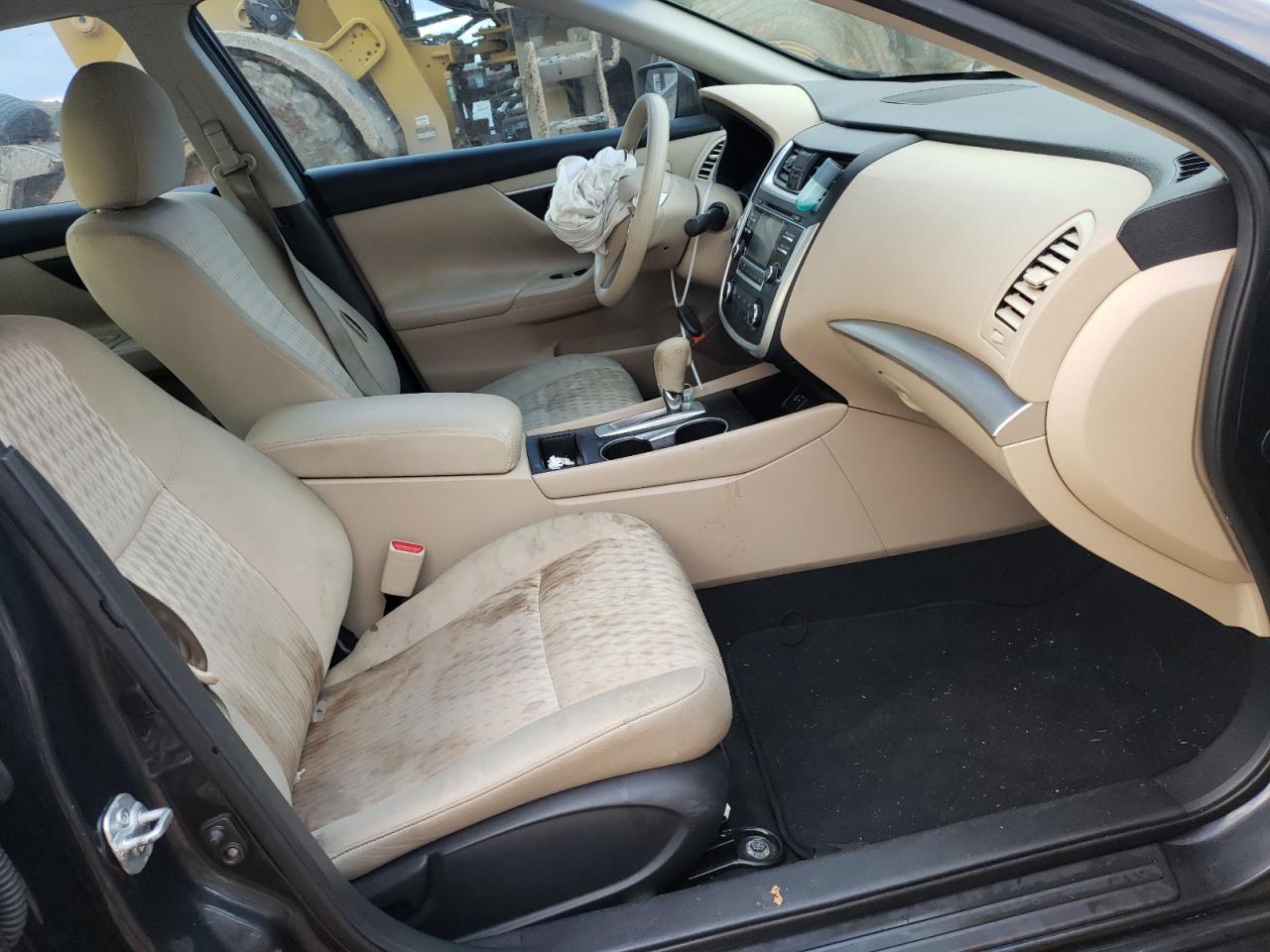 Photo 5 from auction – 2016 NISSAN ALTIMA 2.5 with VIN 1N4AL3AP7GC148931