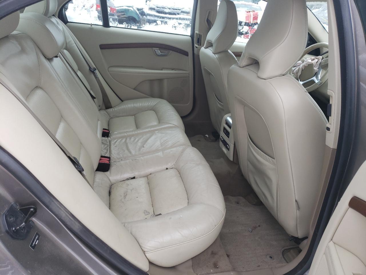 Photo 6 from auction – 2010 VOLVO S80 T6 with VIN YV1992AH5A1118225