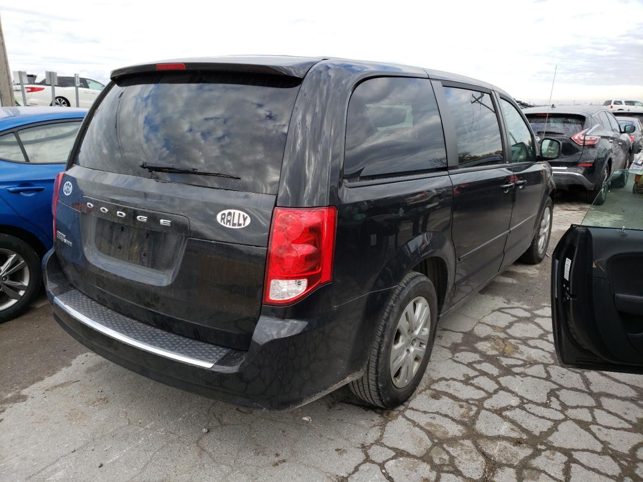 Photo 4 from auction – 2014 DODGE GRAND CARA with VIN 2C4RDGBG2ER327639