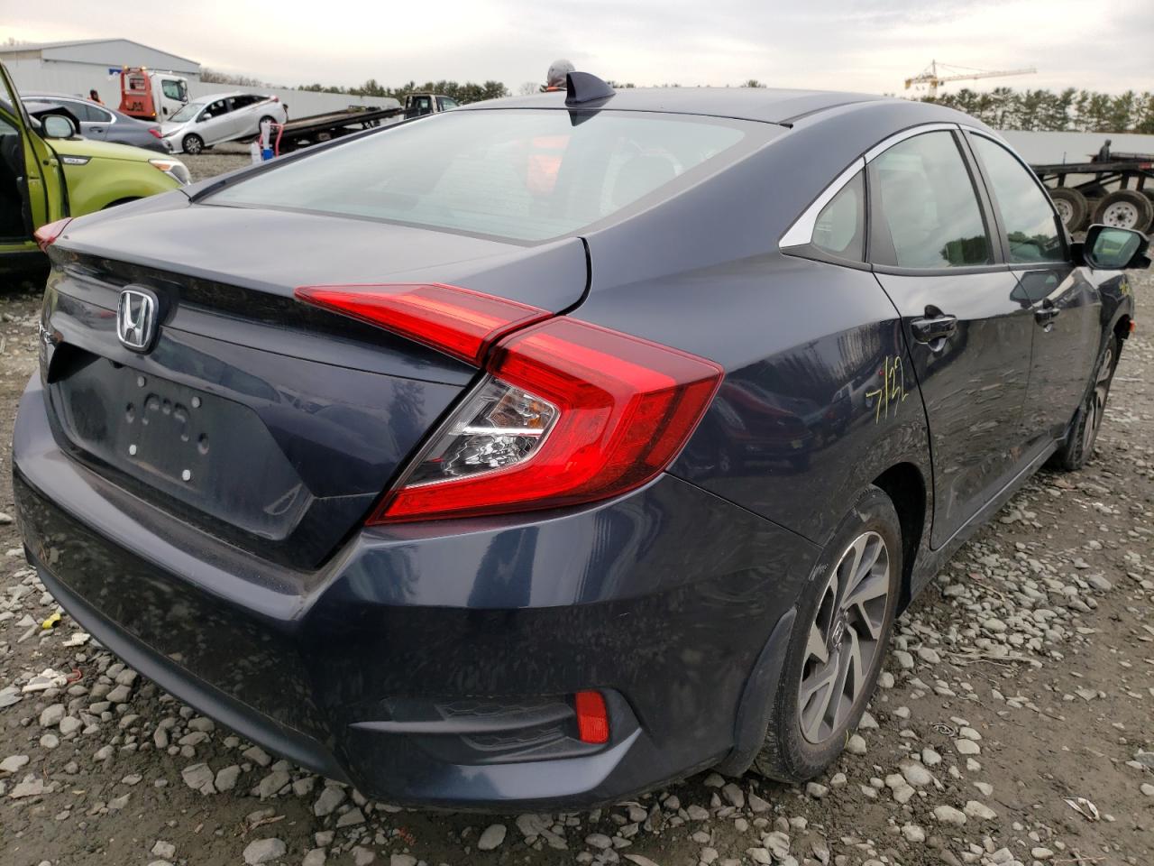 Photo 4 from auction – 2017 HONDA CIVIC EX with VIN 2HGFC2F71HH551936