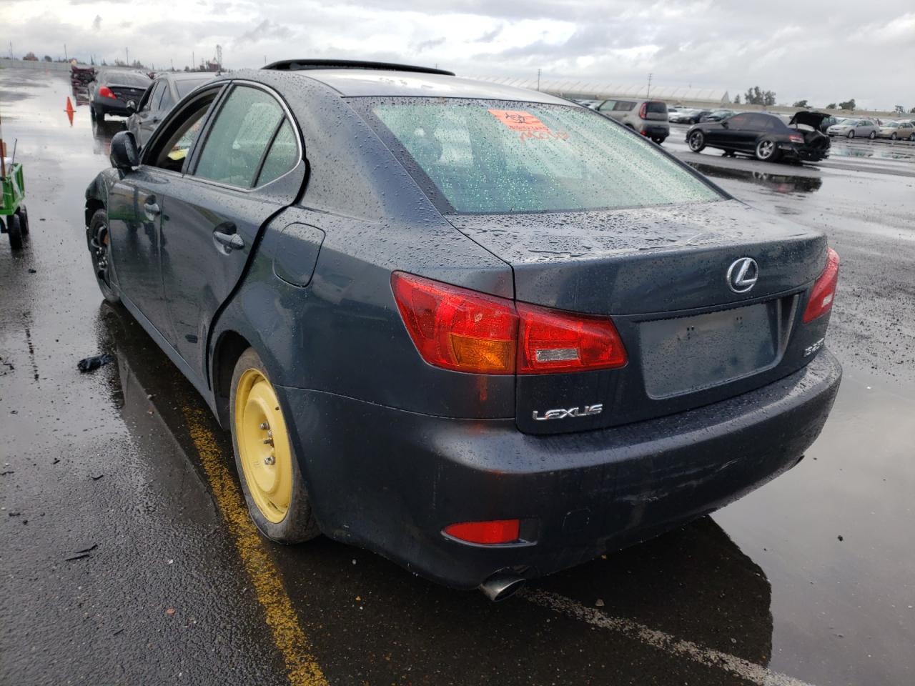 Photo 3 from auction – 2006 LEXUS IS 250 with VIN JTHBK262065006107