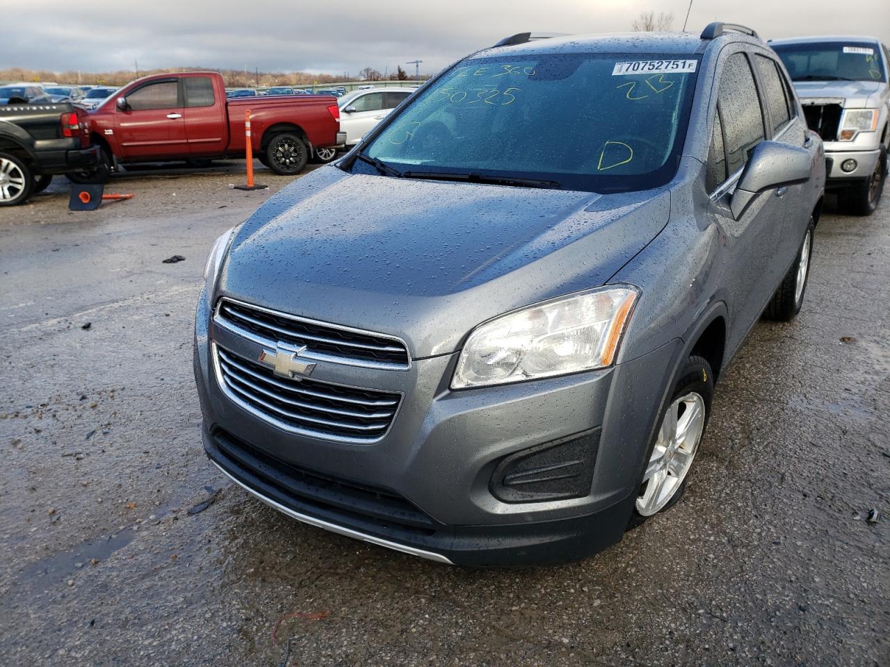 Photo 2 from auction – 2015 CHEVROLET TRAX 1LT with VIN KL7CJRSB9FB150325