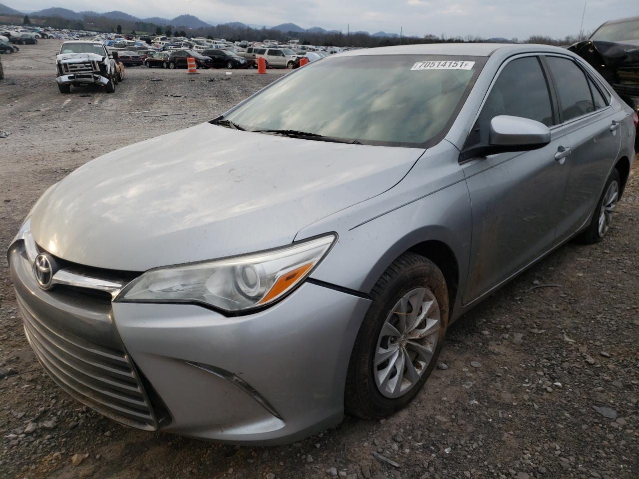 Photo 2 from auction – 2016 TOYOTA CAMRY LE with VIN 4T4BF1FK0GR574432