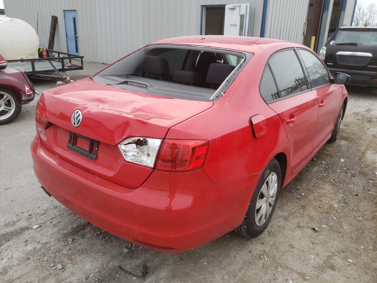 Photo 4 from auction – 2014 VOLKSWAGEN JETTA BASE with VIN 3VW2K7AJ5EM333878