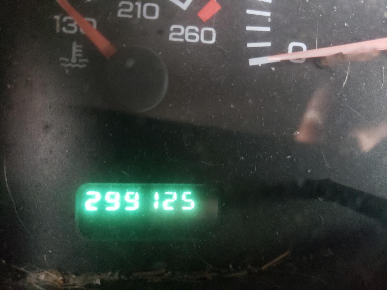 Photo 8 from auction – 2001 DODGE RAM 1500 with VIN 1B7HC13Z71J510853