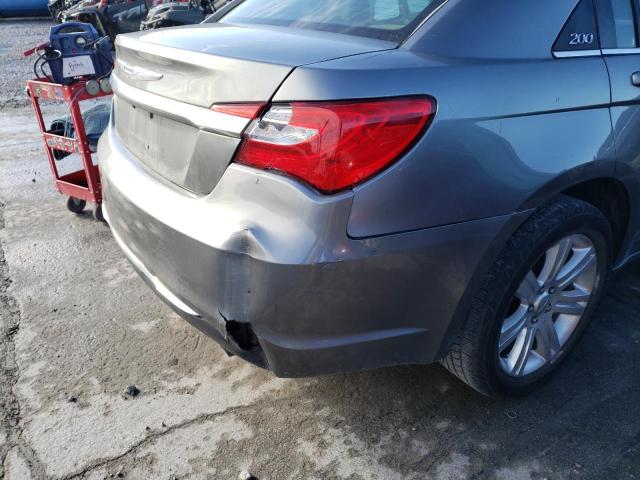 Photo 9 from auction – 2012 CHRYSLER 200 TOURIN with VIN 1C3CCBBG1CN173970