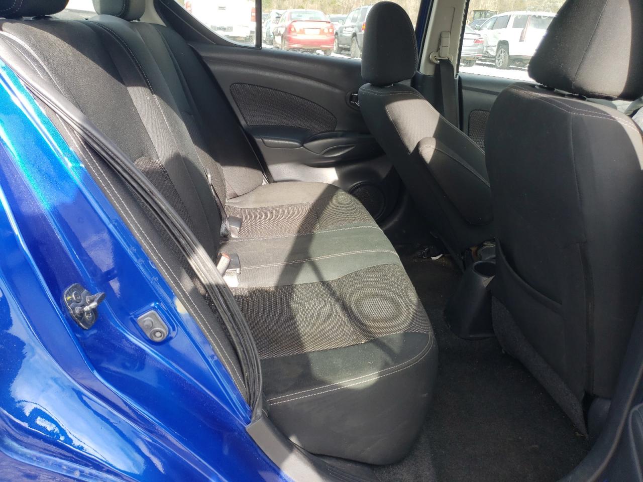 Photo 6 from auction – 2017 NISSAN VERSA S with VIN 3N1CN7AP4HL879524