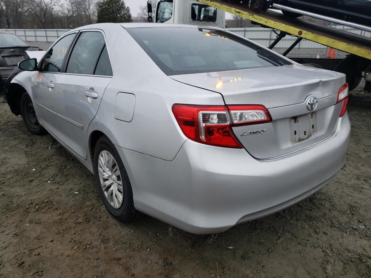 Photo 3 from auction – 2012 TOYOTA CAMRY BASE with VIN 4T1BF1FK0CU506507
