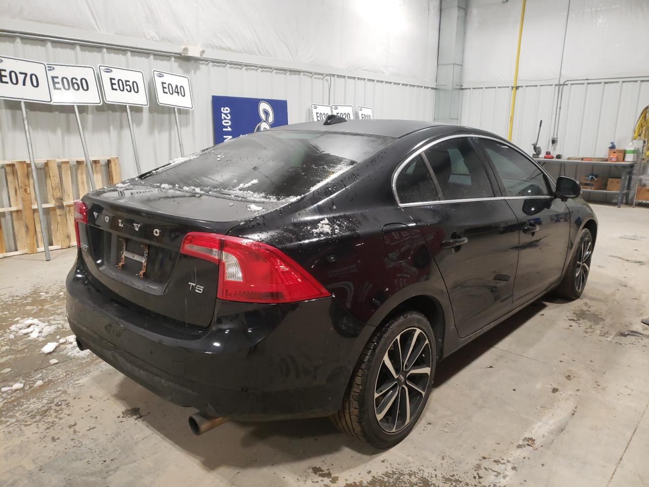 Photo 4 from auction – 2012 VOLVO S60 T5 with VIN YV1622FS9C2041321