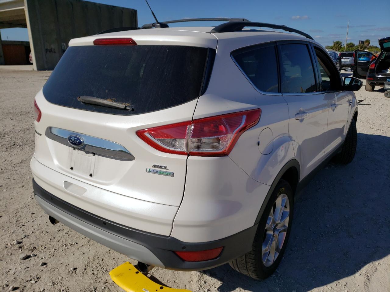 Photo 4 from auction – 2013 FORD ESCAPE SEL with VIN 1FMCU0HX5DUD15521
