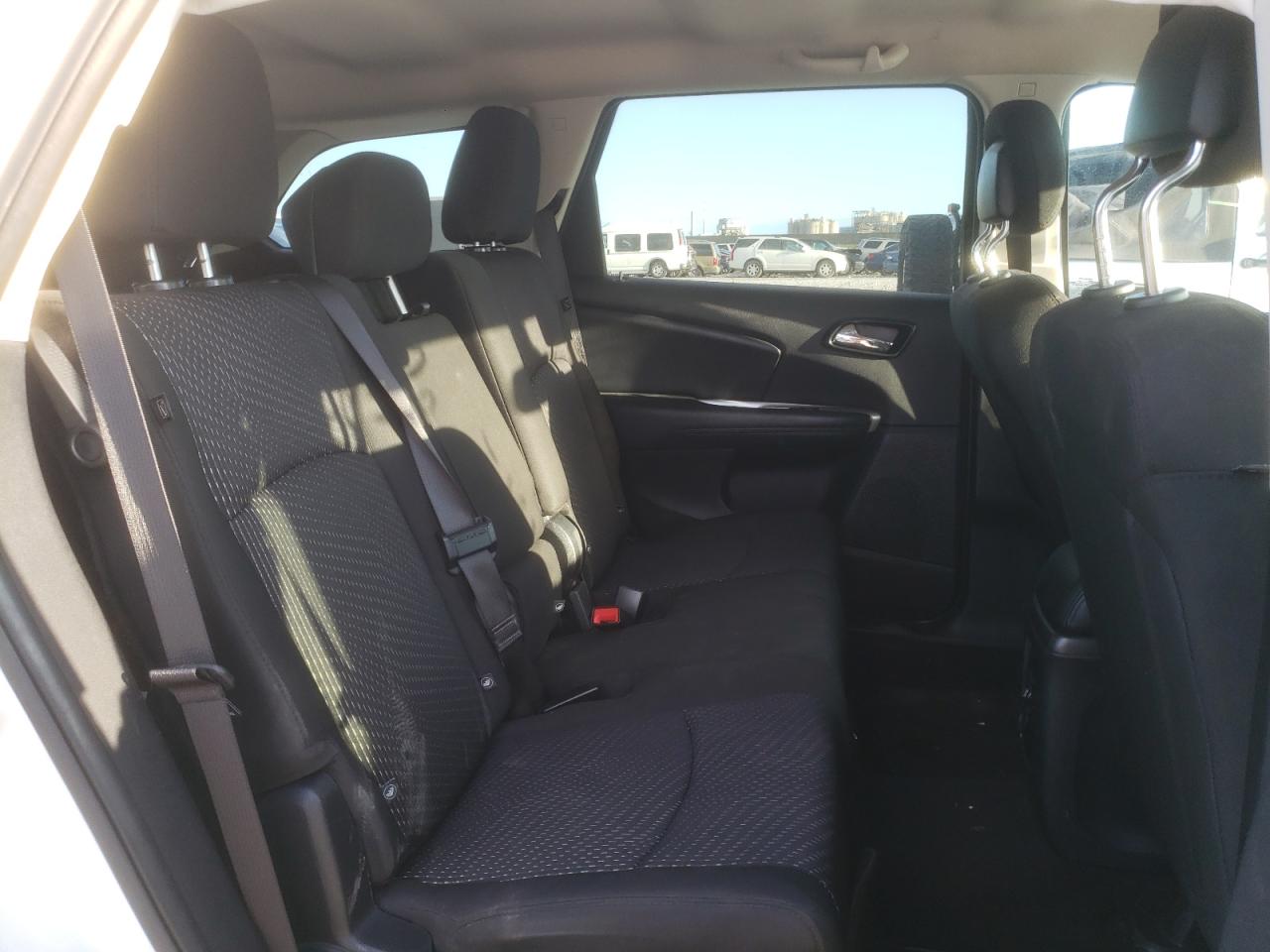 Photo 6 from auction – 2019 DODGE JOURNEY SE with VIN 3C4PDCAB7KT864134