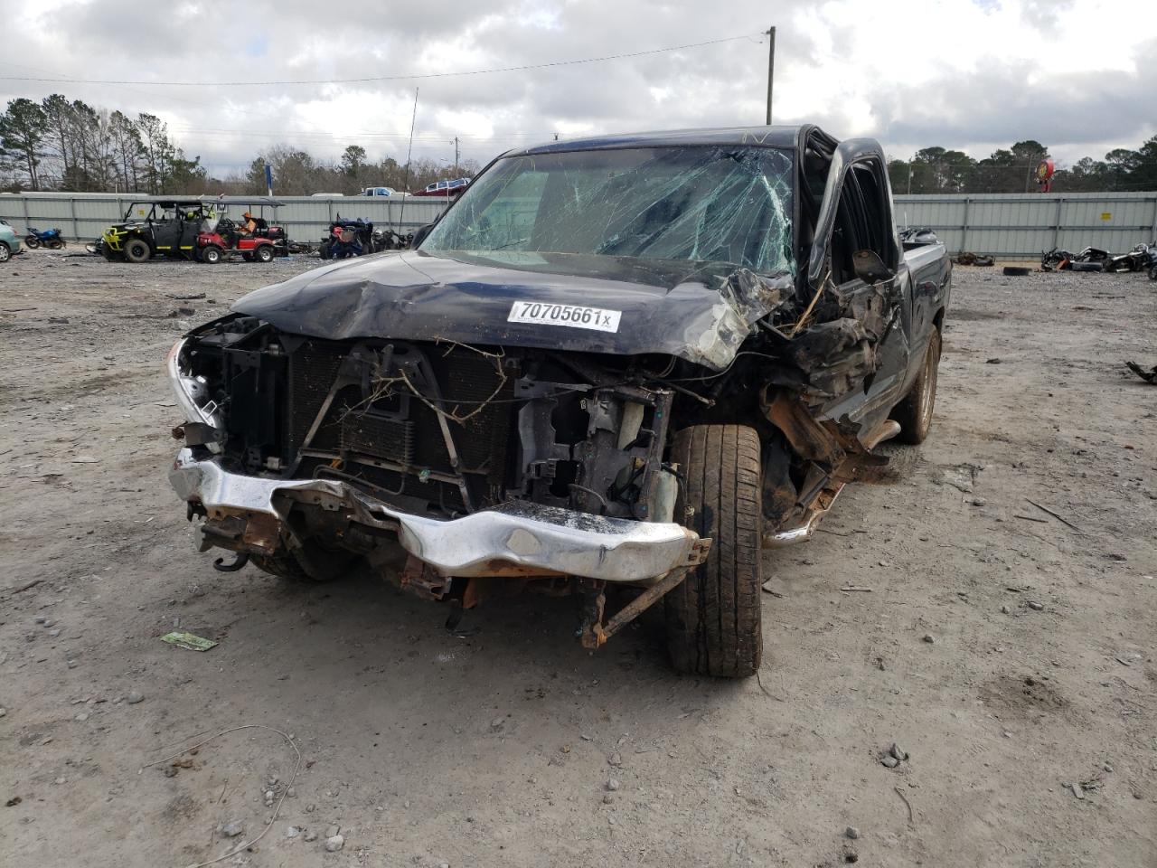 Photo 10 from auction – 2004 GMC NEW SIERRA with VIN 2GTEC19T641304489