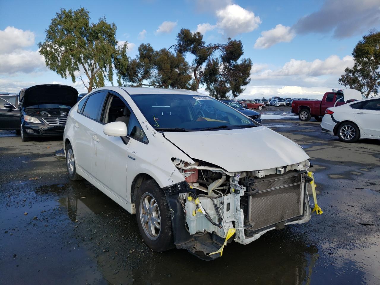 TOYOTA PRIUS 2011 with VIN JTDKN3DU4B0284096 - Photo from auction