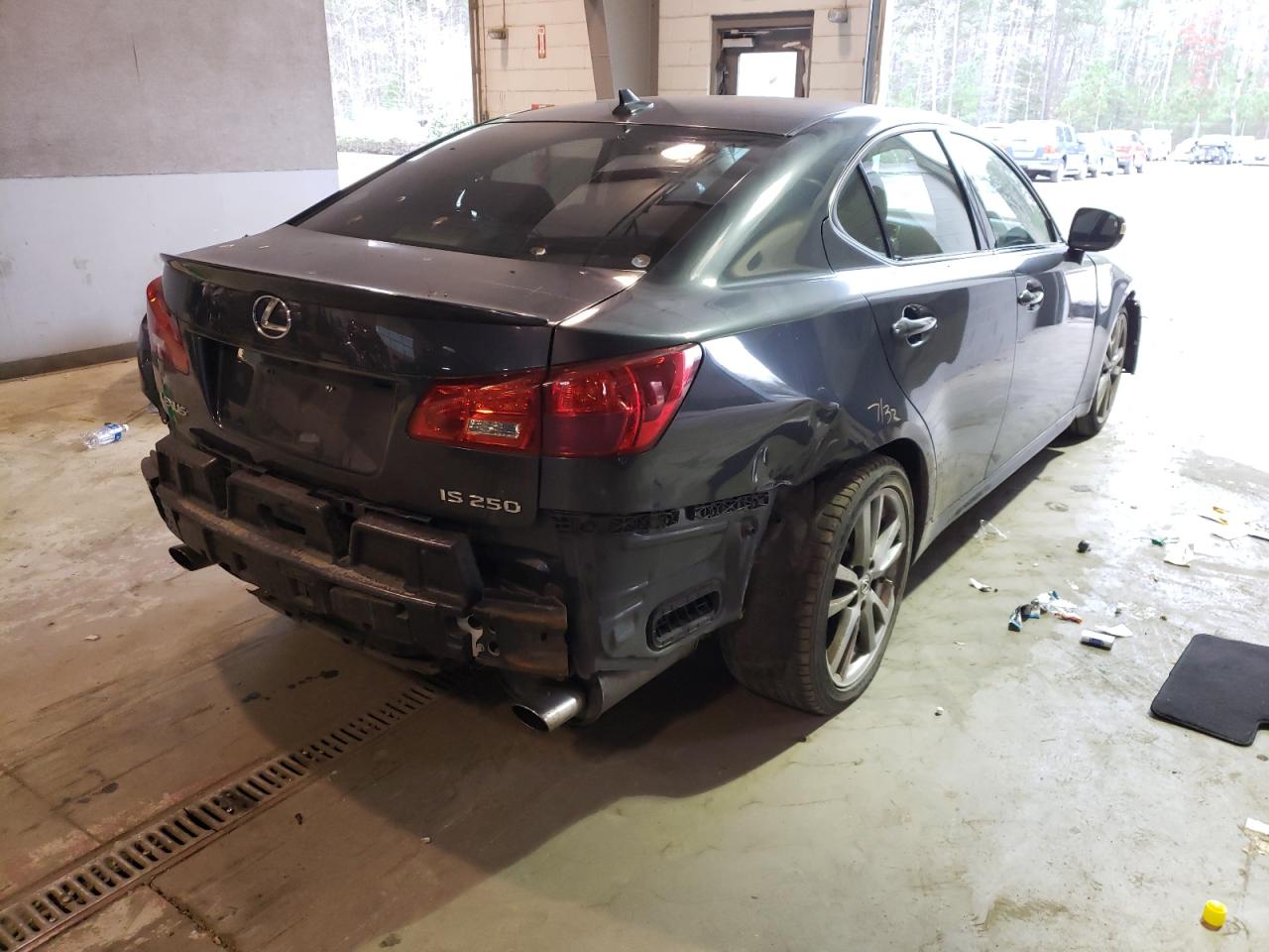 Photo 4 from auction – 2008 LEXUS IS 250 with VIN JTHBK262282070542