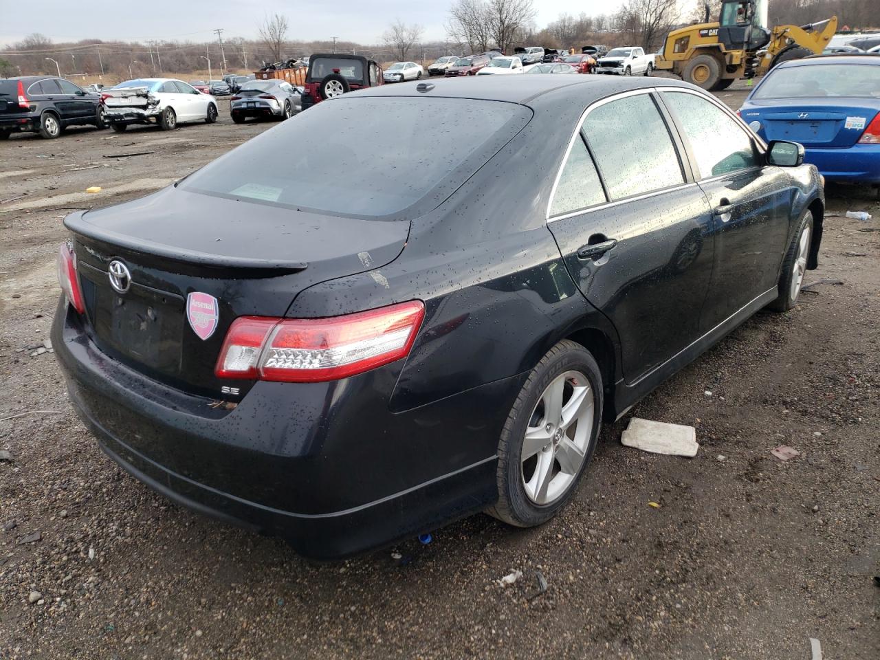 Photo 4 from auction – 2011 TOYOTA CAMRY BASE with VIN 4T1BF3EK7BU134689