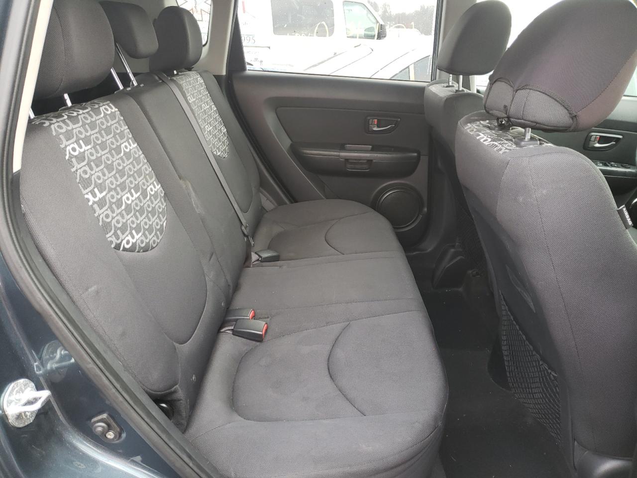 Photo 6 from auction – 2011 KIA SOUL + with VIN KNDJT2A2XB7218061