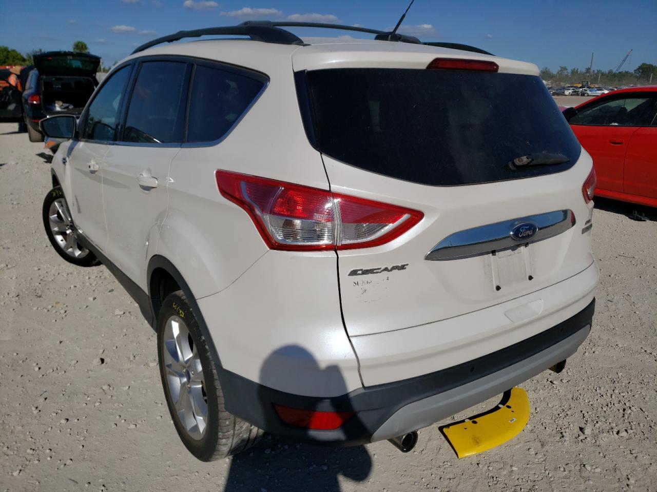 Photo 3 from auction – 2013 FORD ESCAPE SEL with VIN 1FMCU0HX5DUD15521