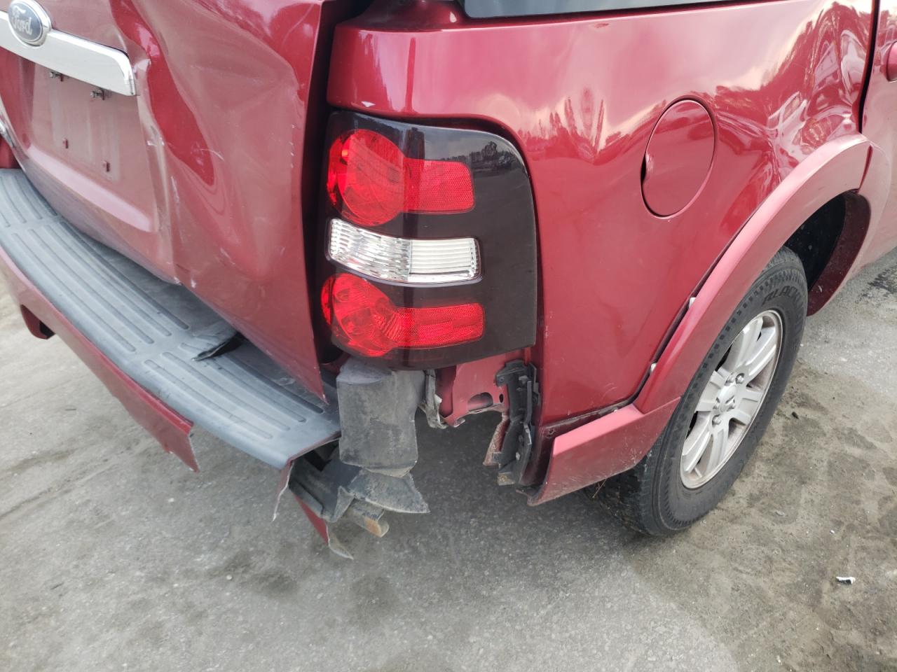 Photo 9 from auction – 2008 FORD EXPLORER X with VIN 1FMEU63E78UA83818