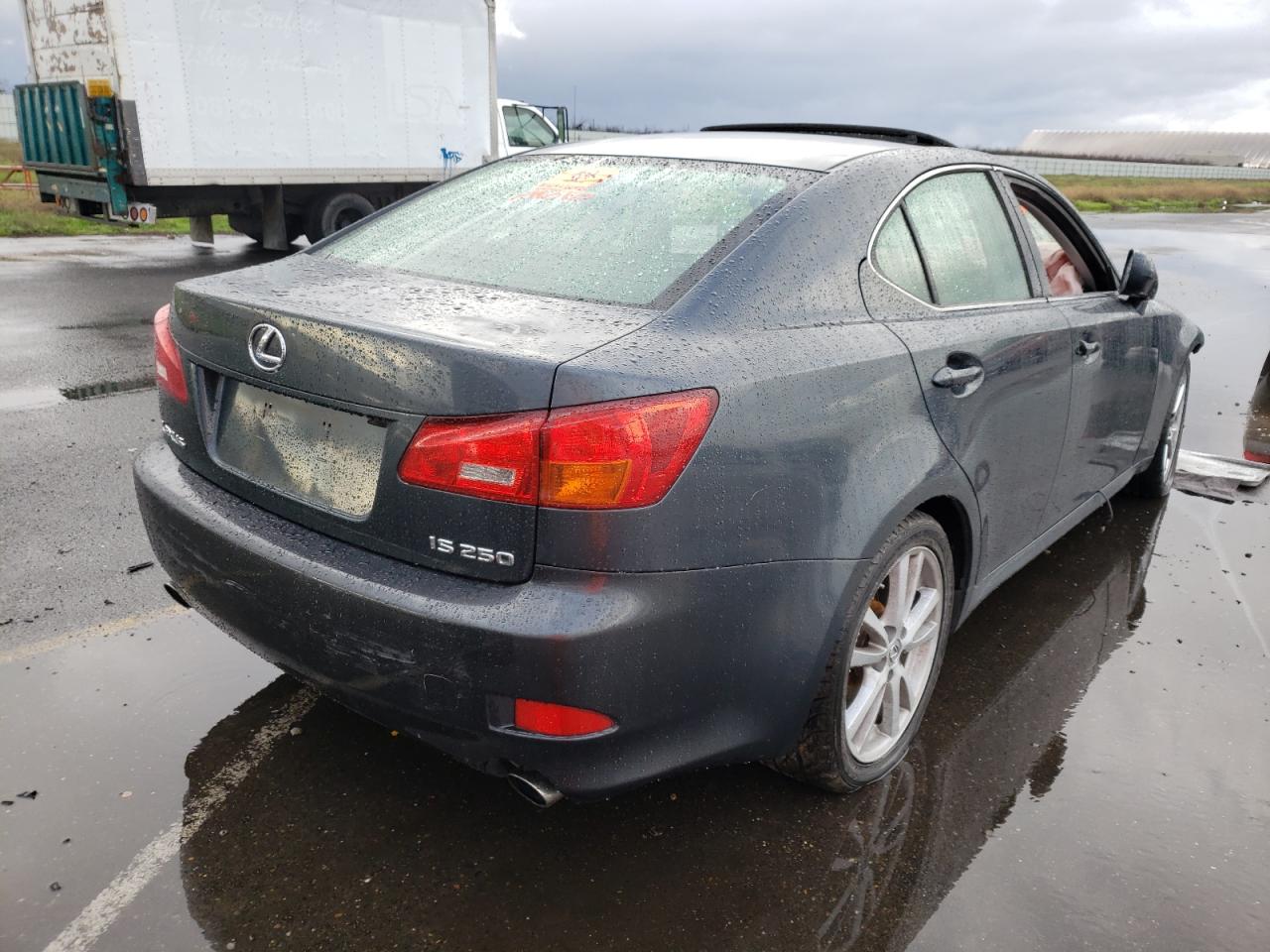 Photo 4 from auction – 2006 LEXUS IS 250 with VIN JTHBK262065006107
