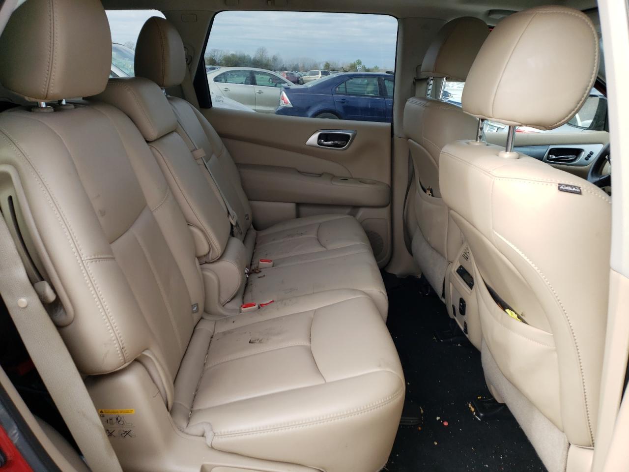Photo 6 from auction – 2017 NISSAN PATHFINDER with VIN 5N1DR2MNXHC694839
