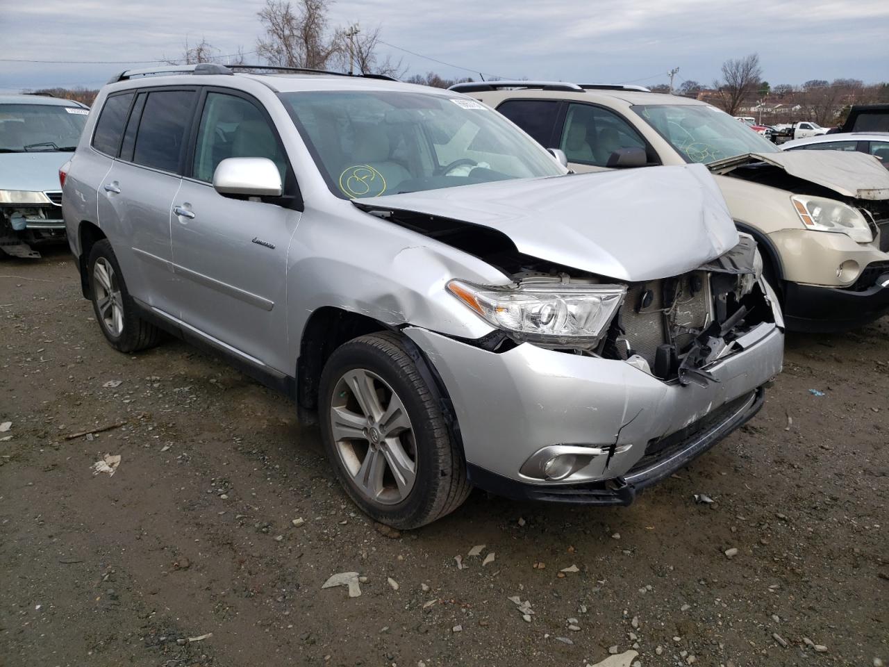 TOYOTA HIGHLANDER 2012 with VIN 5TDDK3EH2CS096825 - Photo from auction
