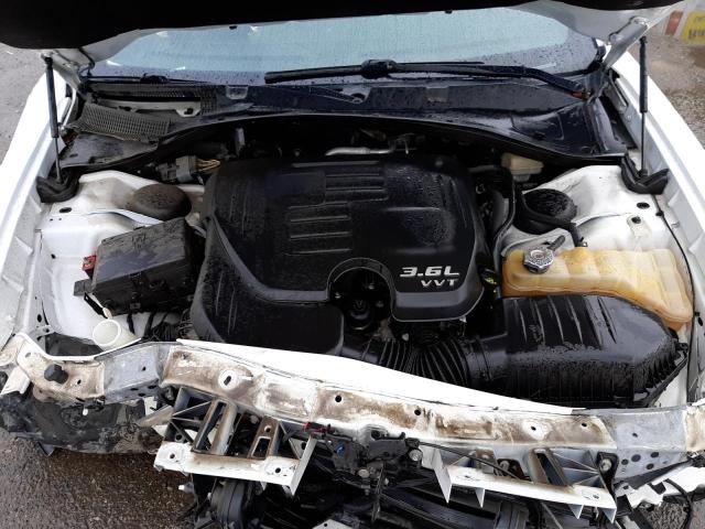 Photo 7 from auction – 2015 DODGE CHARGER SE with VIN 2C3CDXBGXFH844138